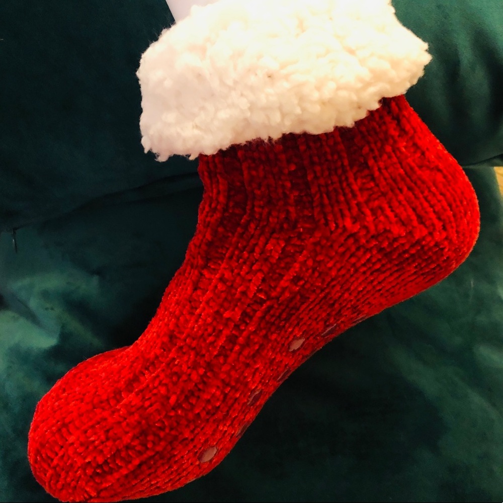 Red Socks Lined with White Shearling  M